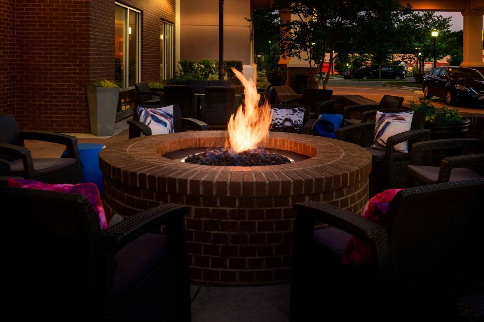 Springhill Suites Durham Chapel Hill Eksteriør bilde